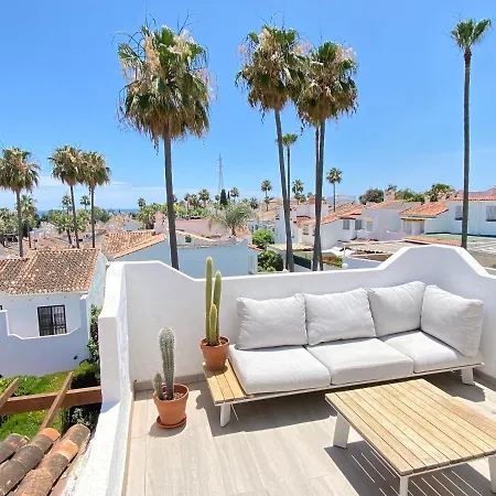 בית נופש Townhouse W/sea View & Garden *