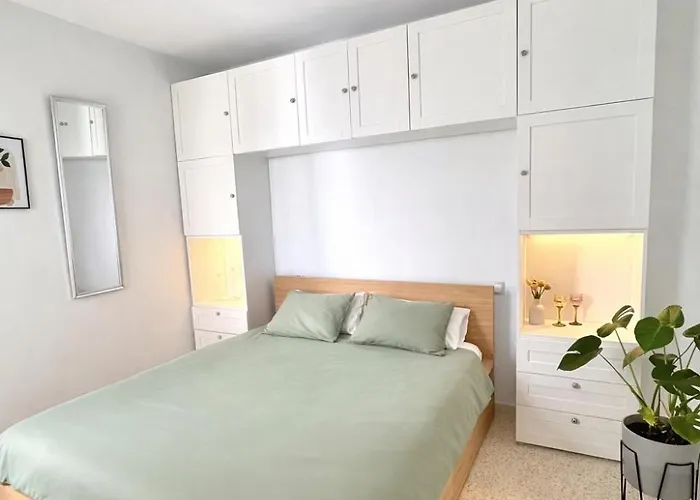 Townhouse W/sea View & Garden *