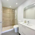 Townhouse W/sea View & Garden Semesterbostad *