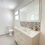 Semesterbostad Townhouse W/sea View & Garden Estepona
